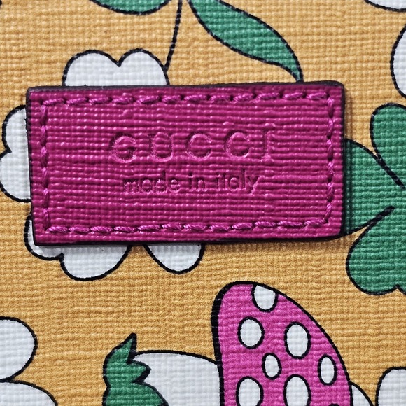 NWT w/COA Gucci Girls Floral Printed Coated Canvas Backpack Multicolor. - Picture 11 of 16